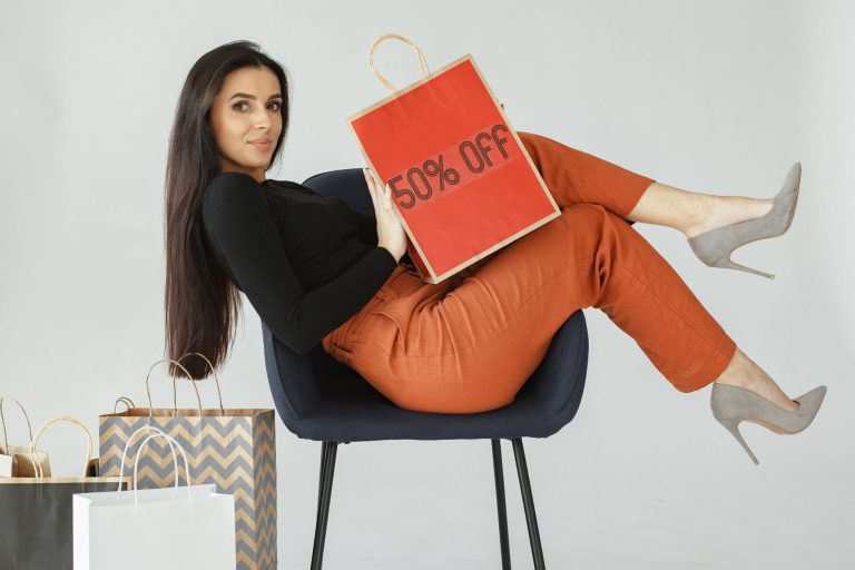 Bolsas de couro: preço justo existe? Aprenda a avaliar antes da compra