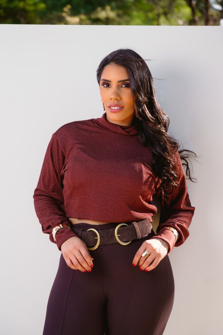 Tamanho plus size: onde encontrar opções bonitas, confortáveis e confiáveis