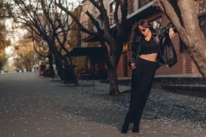 Viscose encolhe? Cuidados antes da compra para preservar suas roupas